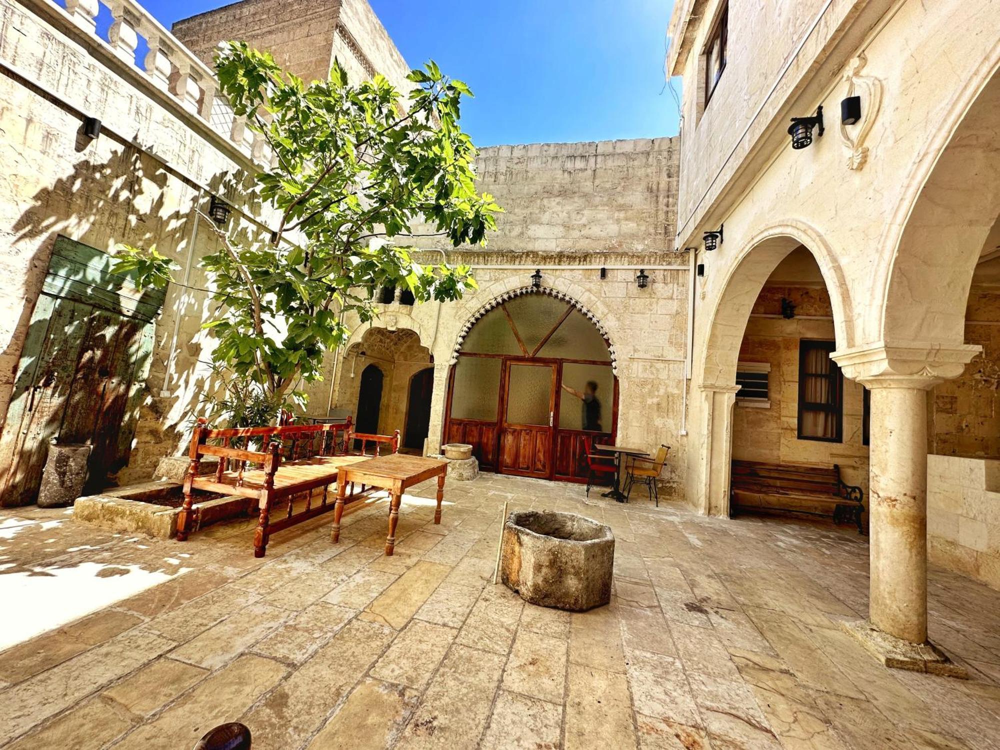 Taskiran Hotel Sanlıurfa Exteriör bild